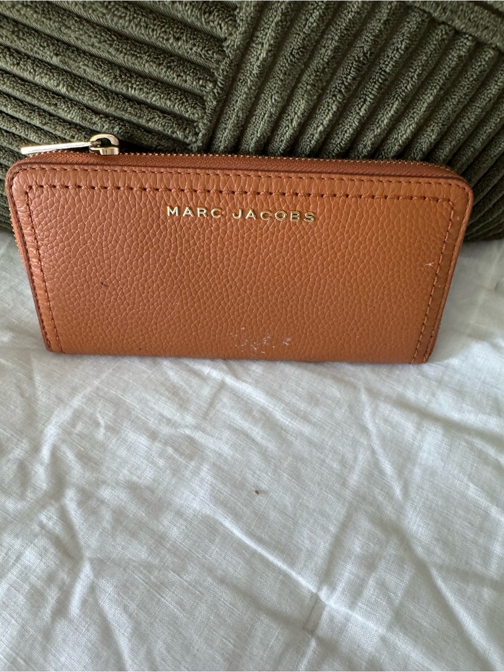 Marc Jacobs Brown Pebbled Leather Zip Card Holder with Gold Logo